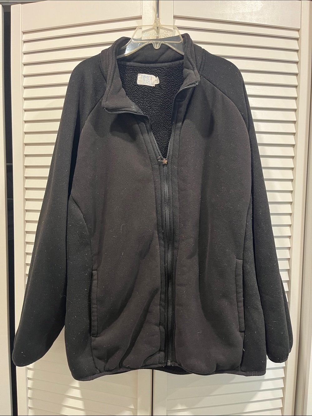 Time and Tru Black Sherpa Fleece Jacket